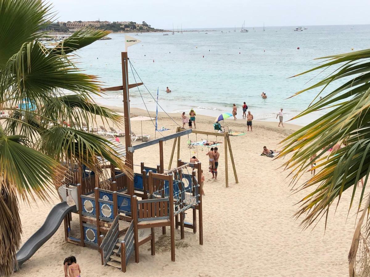 Hostal El Paraiso Playa อาลิกันเต ภายนอก รูปภาพ